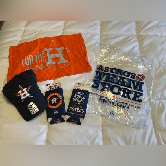 Houston Astro’s AL Championship  2021 set Includes sparkle hat +accessories - Picture 2 of 10